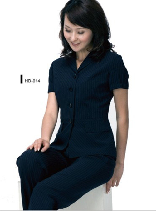 ����Ů����